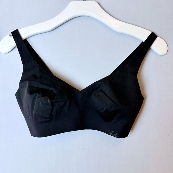 Lululemon Other - Lululemon Bra Womens 38DD Black Like Nothing Lightweight Light Support Fast Dry